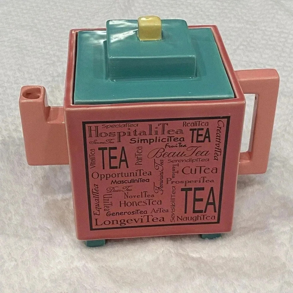 Aileen Liou for Coyne's & Company 2003 Postmodern "Tea 4 2" Cube‎ Teapot